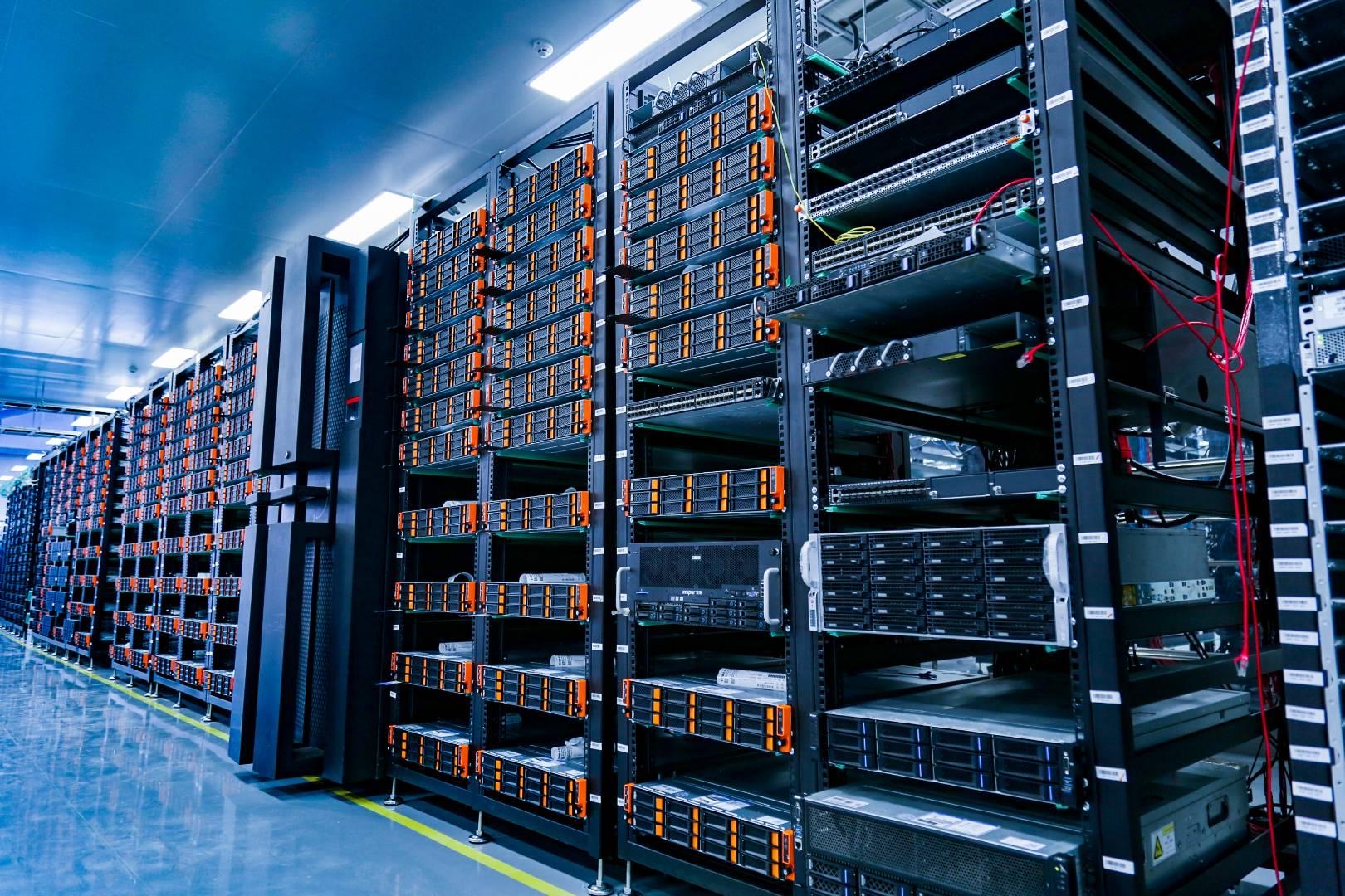 雙十一、搶紅包背后都有它，看看浪潮智能工廠有多牛！